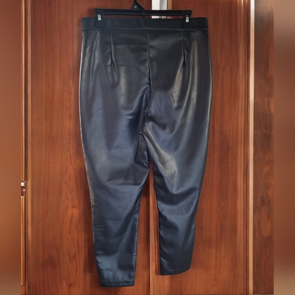 Halston Vegan Leather Slip-On High Waisted Black Pants With Side Zippers - Picture 3 of 10